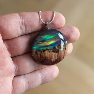 Red Sea | opal pendant [round] - Wood all Good